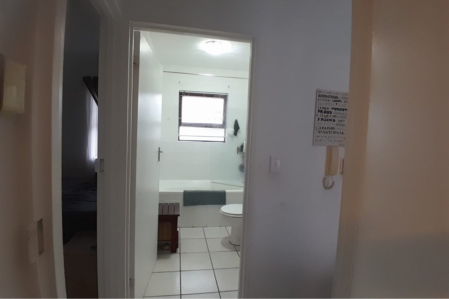 2 Bedroom Property for Sale in Parklands Western Cape